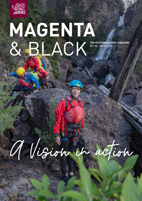 ߲о Magenta & Black No.115 Winter 2022